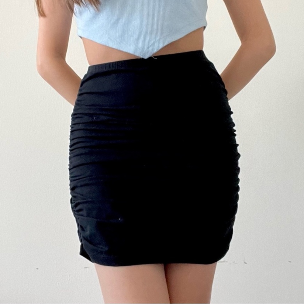 Aritzia TNA Black Ruched Pencil Skirt